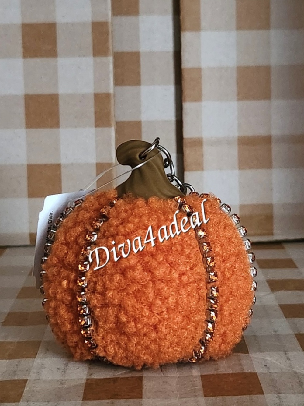 Bath & Body Works FALL BLING PUMPKIN Pocketbac Holder Keychain - Picture 2 of 3